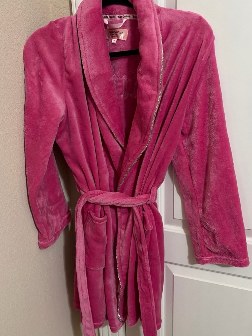 Juicy Couture Plush Shawl Collar Robe - Pink